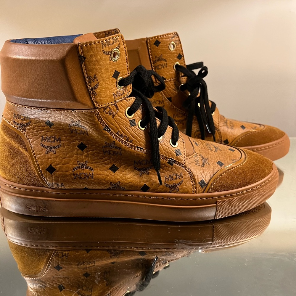 MCM sneakers mids